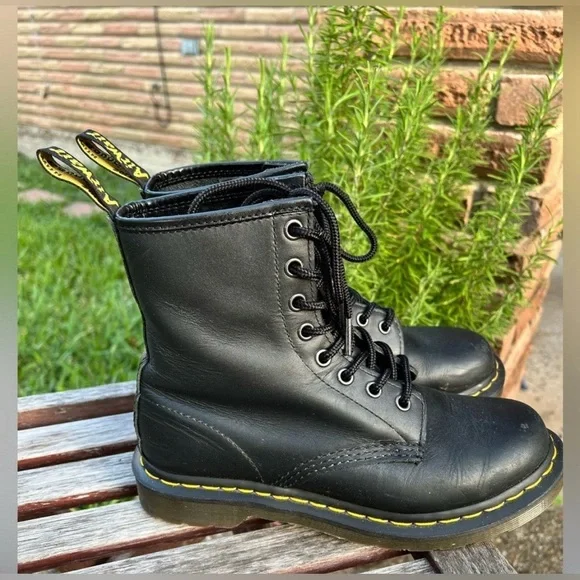 Martens Shoes Dr Martens Combat Boots Sz Black Leather